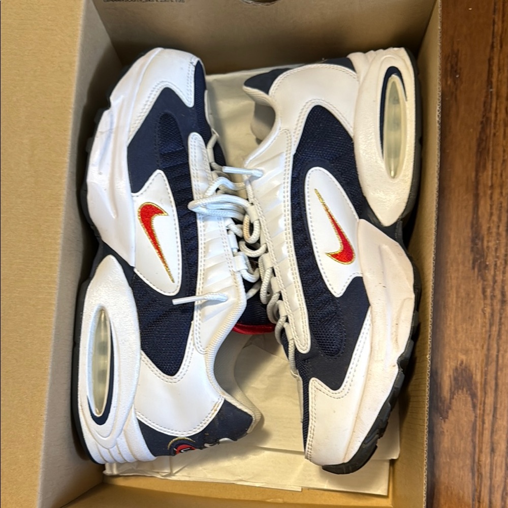 Nike Air Max TRIAX USA size 12